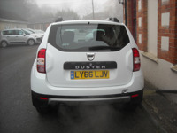 Photo of a 2017 Dacia Duster 1.2 TCE Laureate 4x2