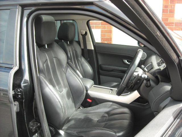 Photo of a 2013 Landrover Range Rover Evoque 2.2 SD4 Pureteh Auto