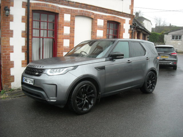 Photo of a 2017 Landrover Discovery 3.0 TD6  SE Mk 5
